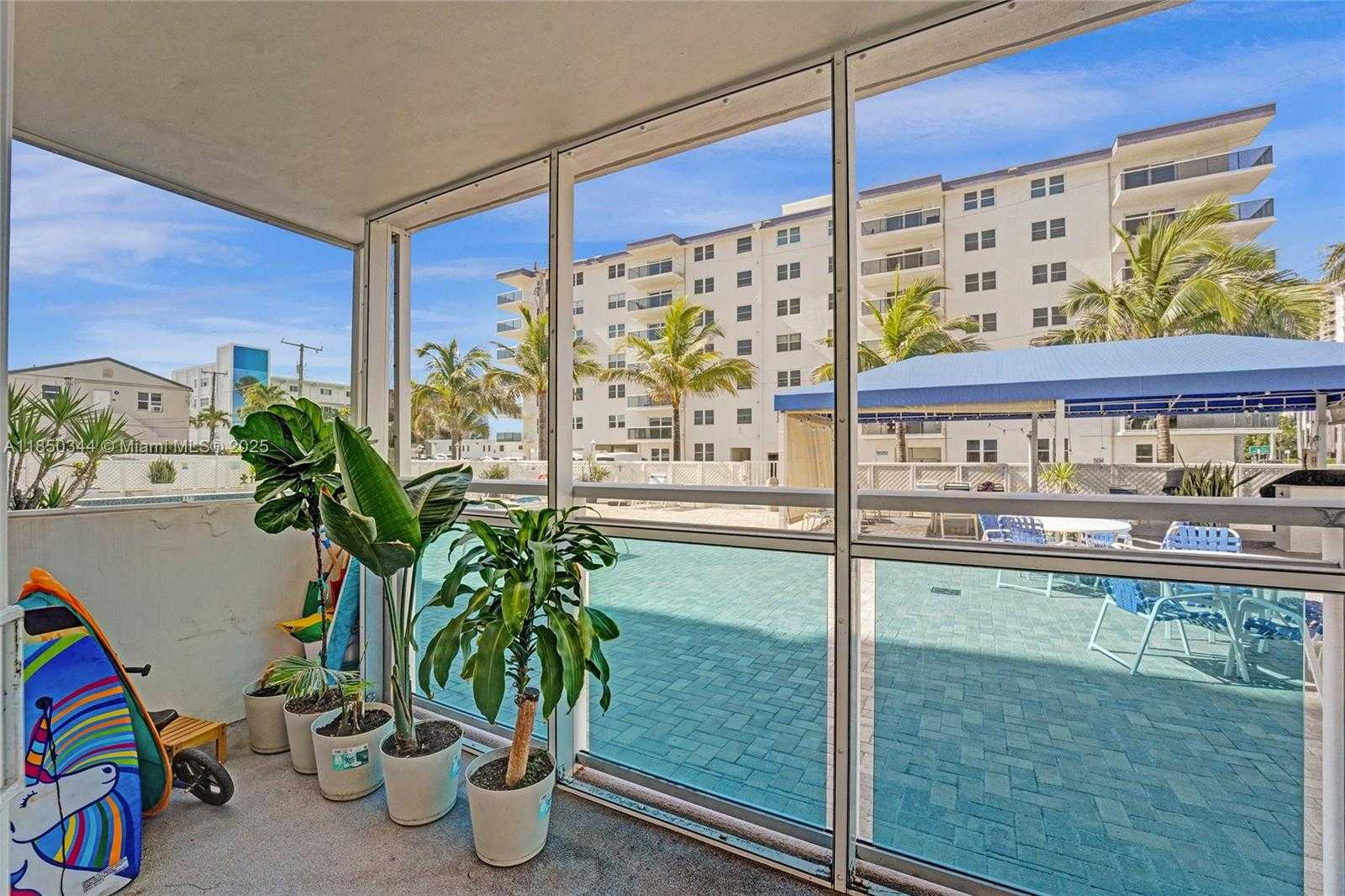 Small Image of 1701 SOUTH OCEAN DR #105, Hollywood Number 31