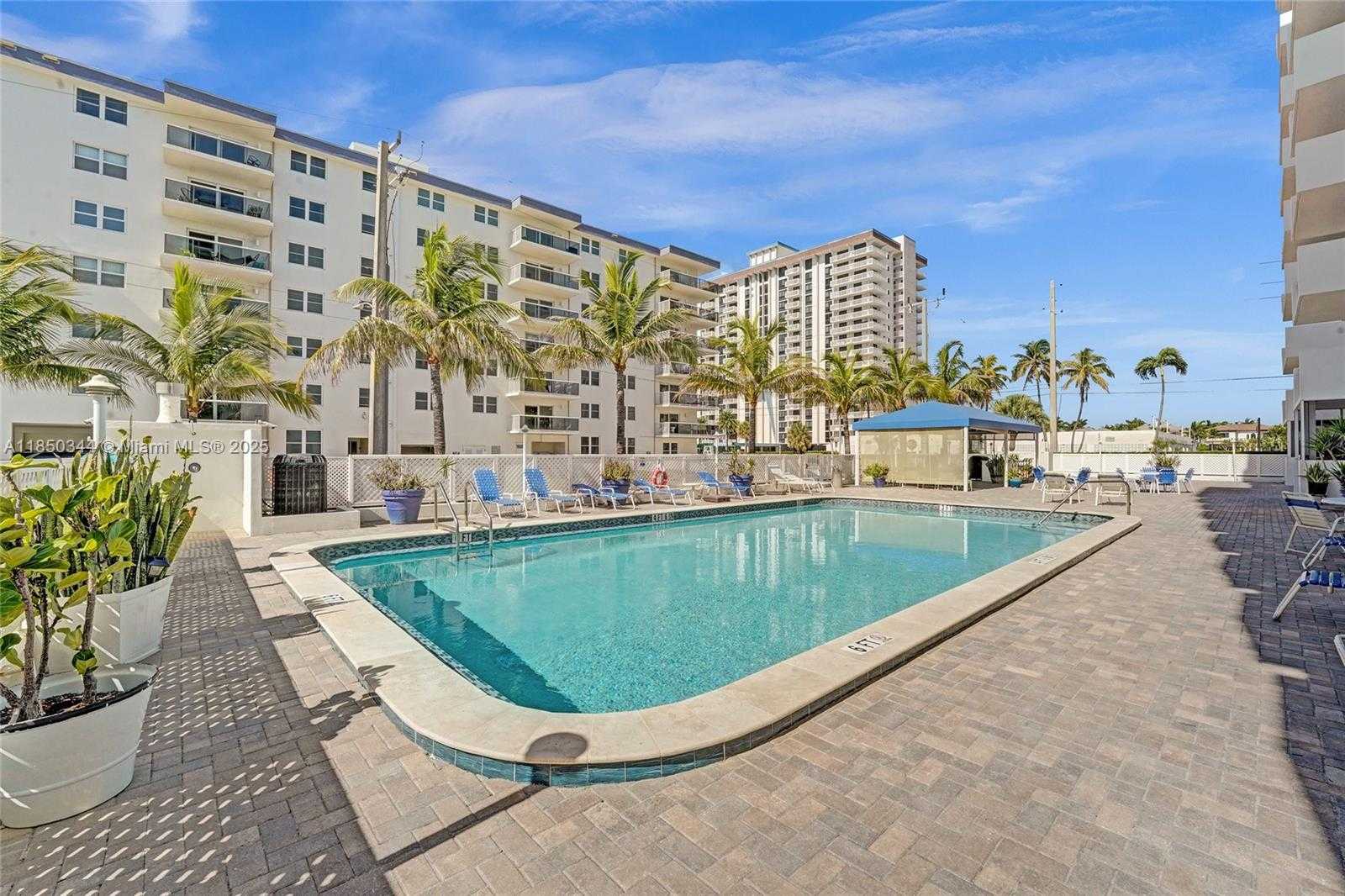 Small Image of 1701 SOUTH OCEAN DR #105, Hollywood Number 39