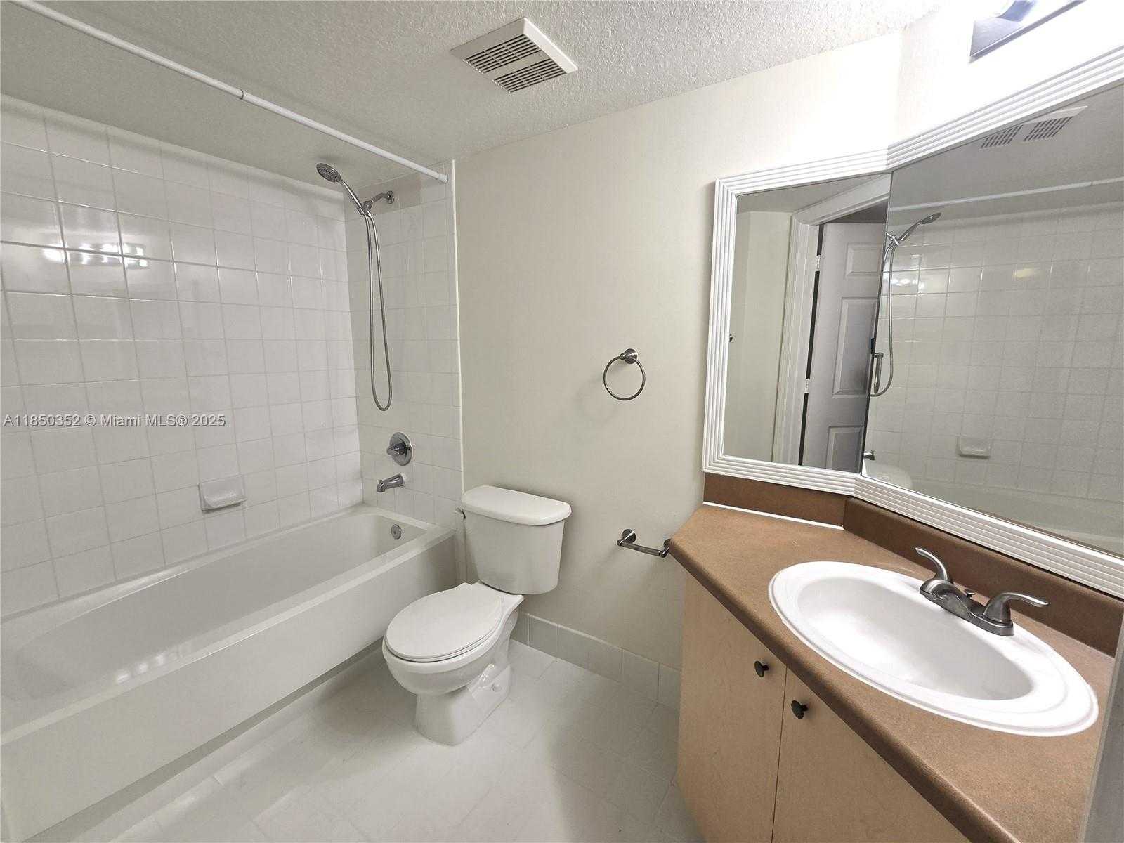 Small Image of 4180 SAN MARINO BLVD #106, West Palm Beach Number 11
