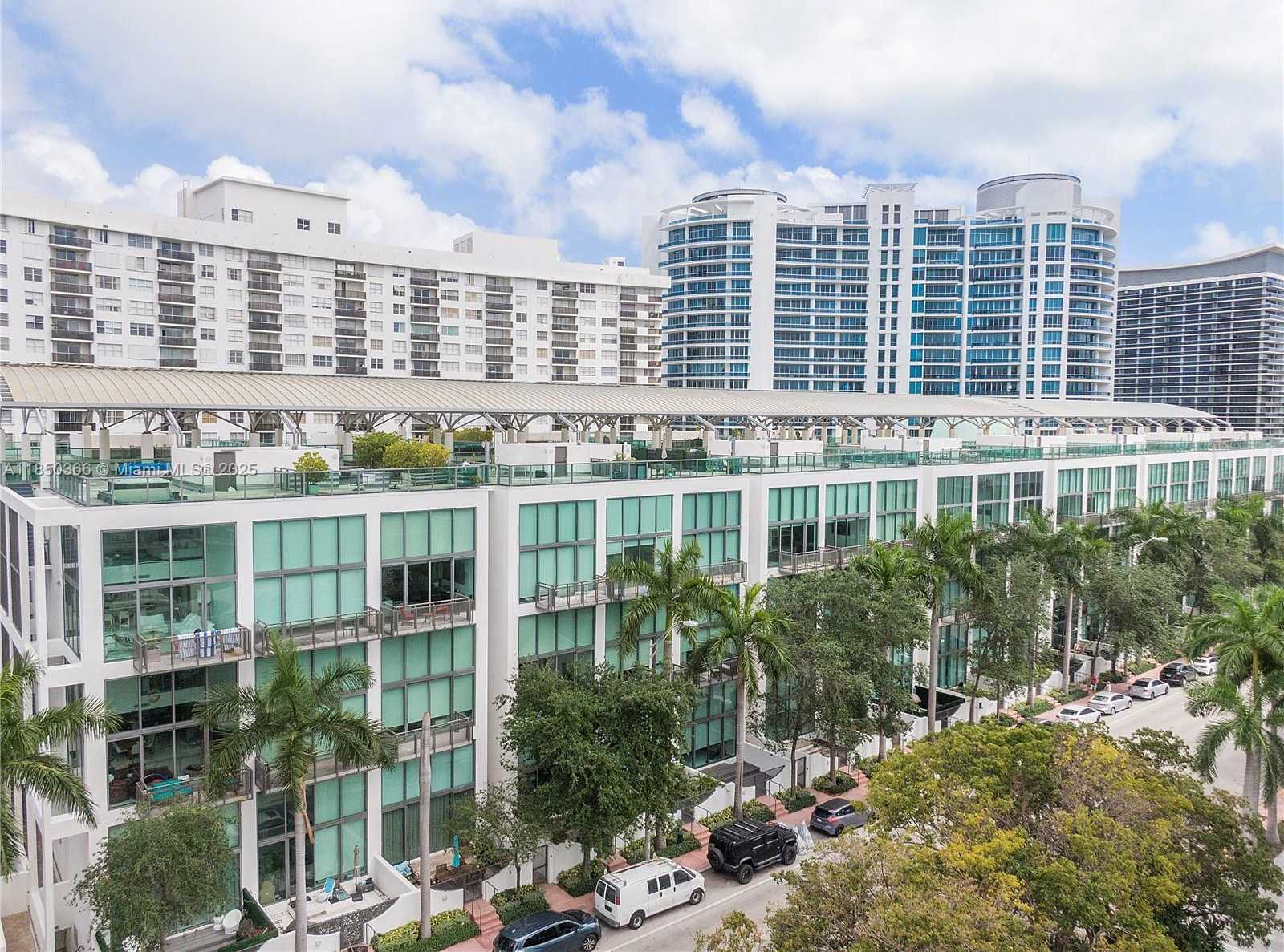 Small Image of Miami Beach Number 34