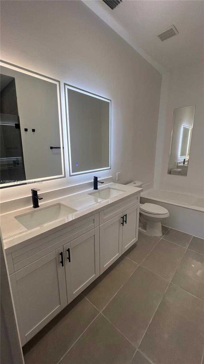 Small Image of 2615 SPICEBERRY LN #2625, Boynton Beach Number 4