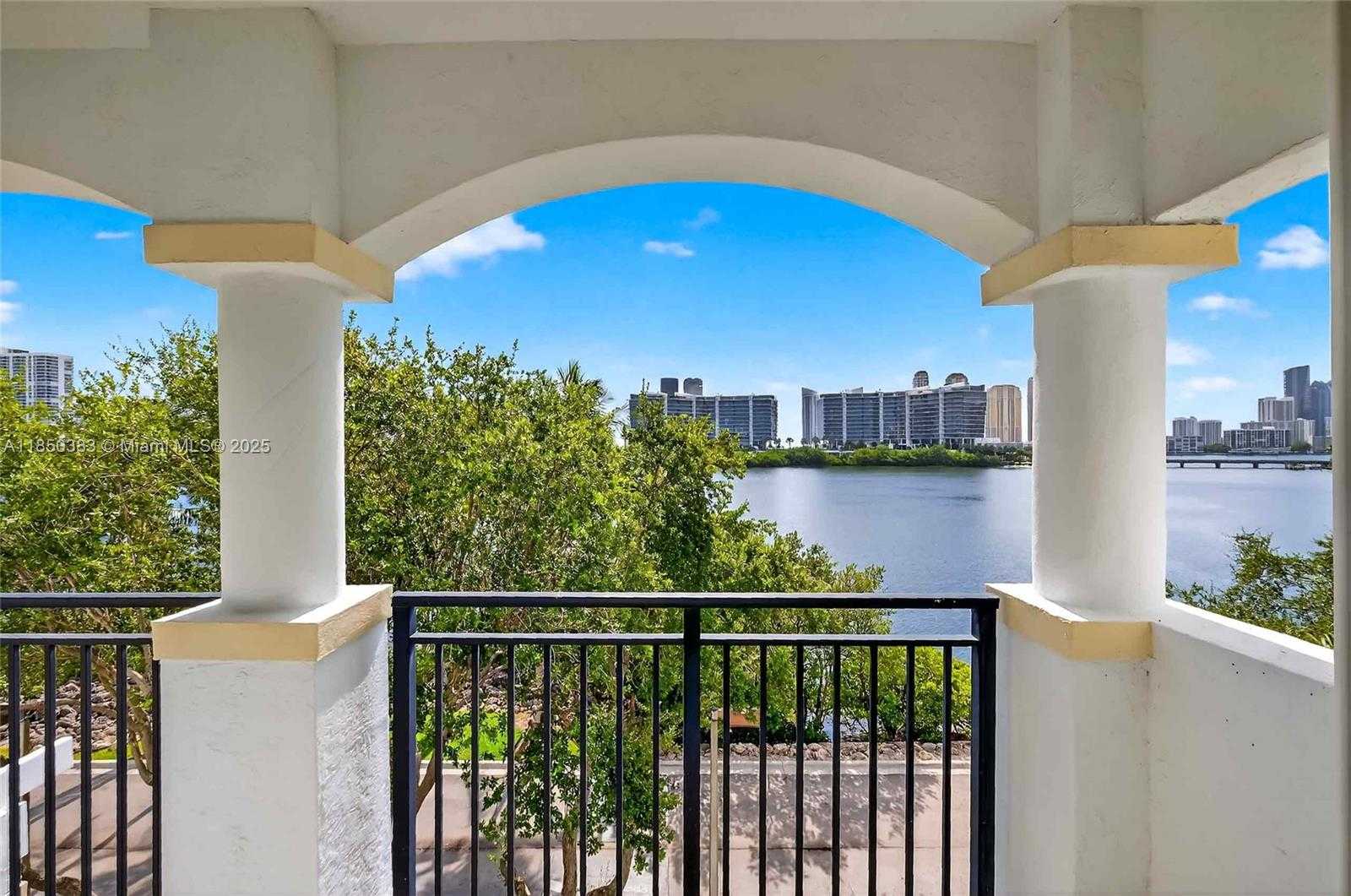 Small Image of 3255 NORTH EAST 184TH ST #12405, Aventura Number 26