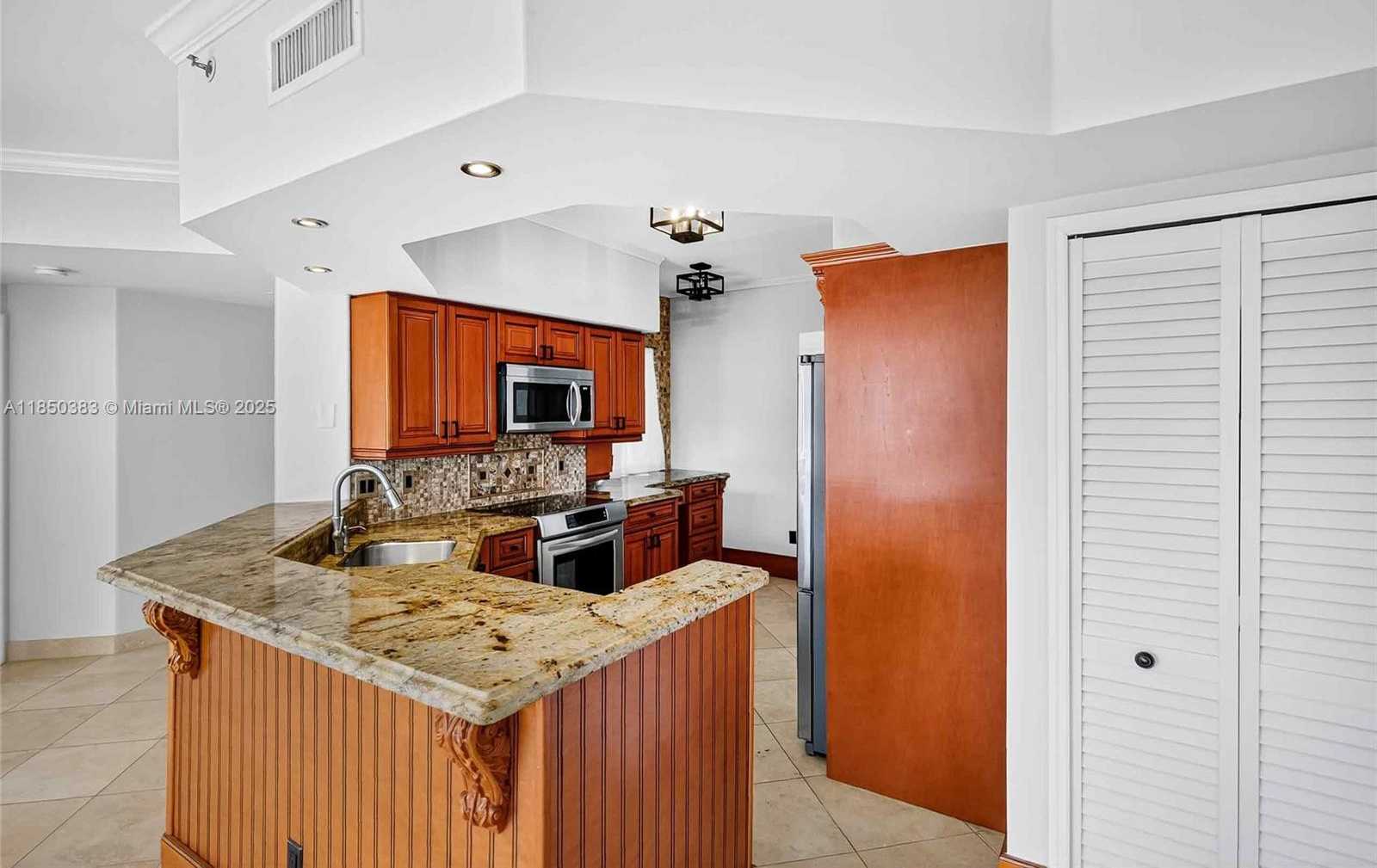 Small Image of 3255 NORTH EAST 184TH ST #12405, Aventura Number 3