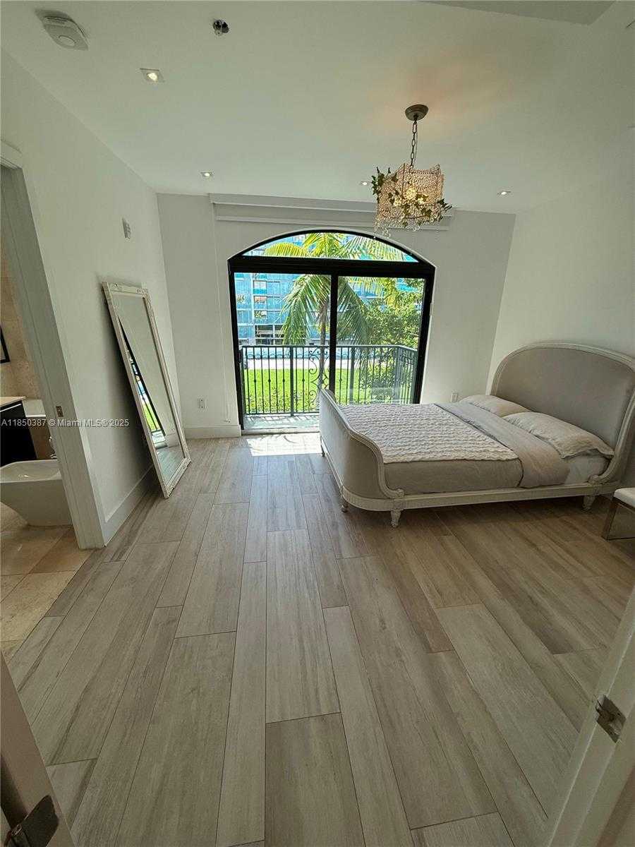 Small Image of 1160 98TH ST #1160, Bay Harbor Islands Number 33