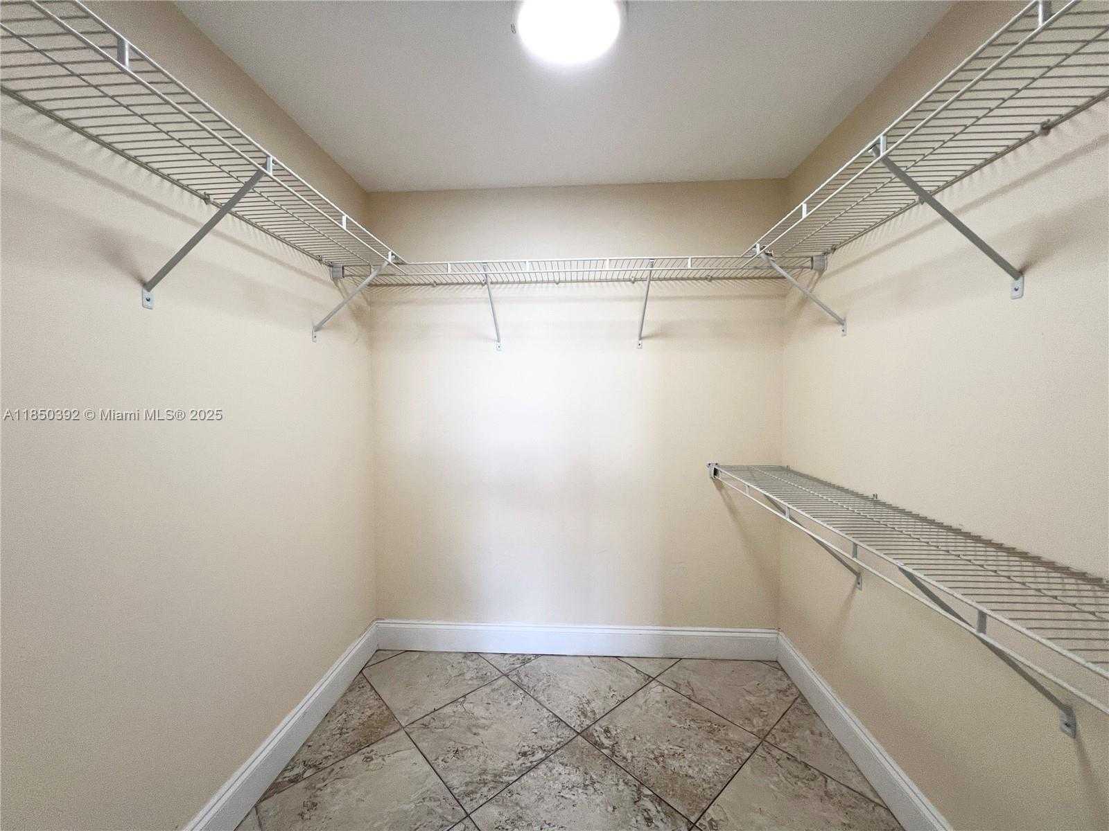 Small Image of 1833 SOUTH OCEAN DR #1109, Hallandale Beach Number 18
