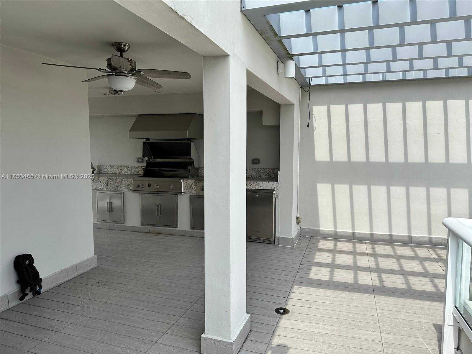 Small Image of 10362 NORTH WEST 66TH ST, Doral Number 11