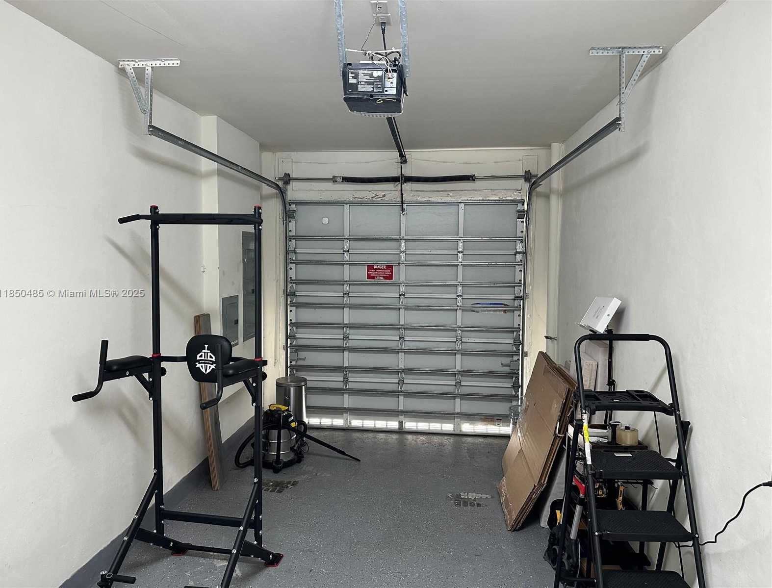 Small Image of 10362 NORTH WEST 66TH ST, Doral Number 14