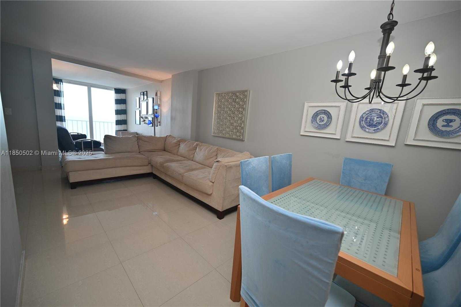 Small Image of 6450 COLLINS AVE #1103, Miami Beach Number 4