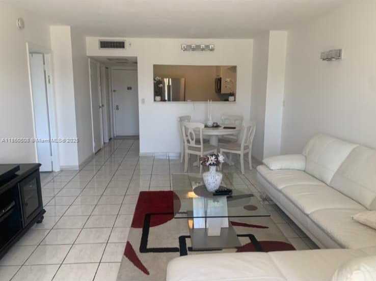 Small Image of 20379 WEST COUNTRY CLUB DR #437, Aventura Number 3
