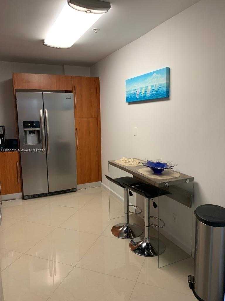 Small Image of 3001 SOUTH OCEAN DR #721, Hollywood Number 8