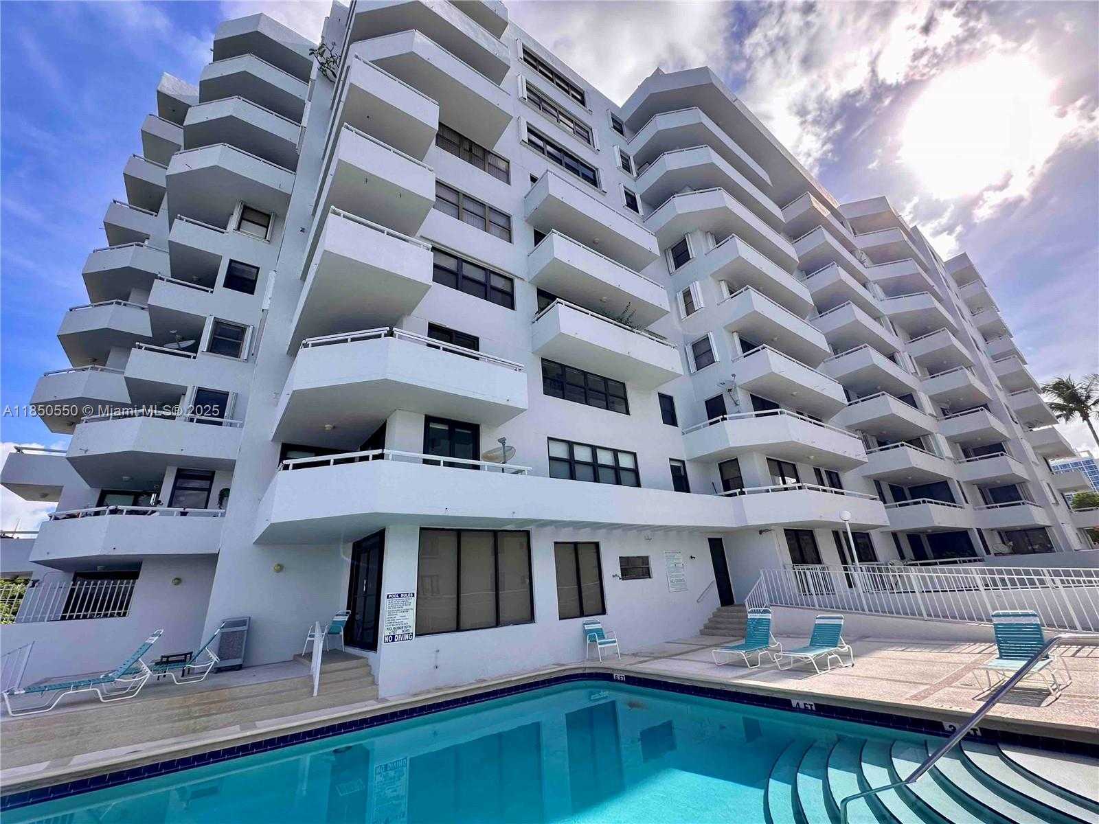 Small Image of 6830 INDIAN CREEK DR #6D, Miami Beach Number 11