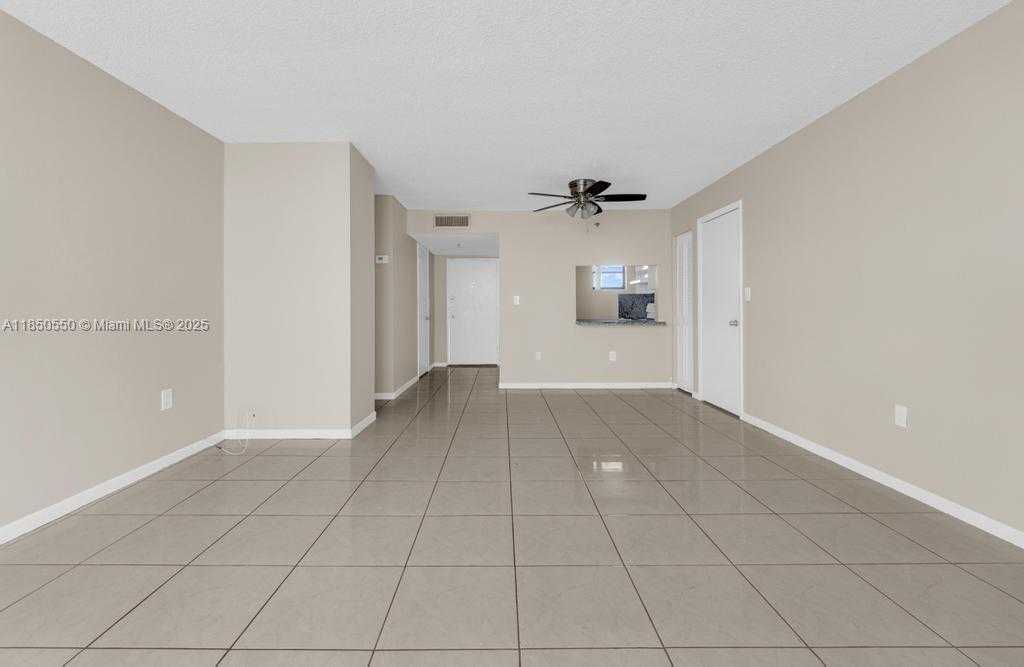 Small Image of 6830 INDIAN CREEK DR #6D, Miami Beach Number 17