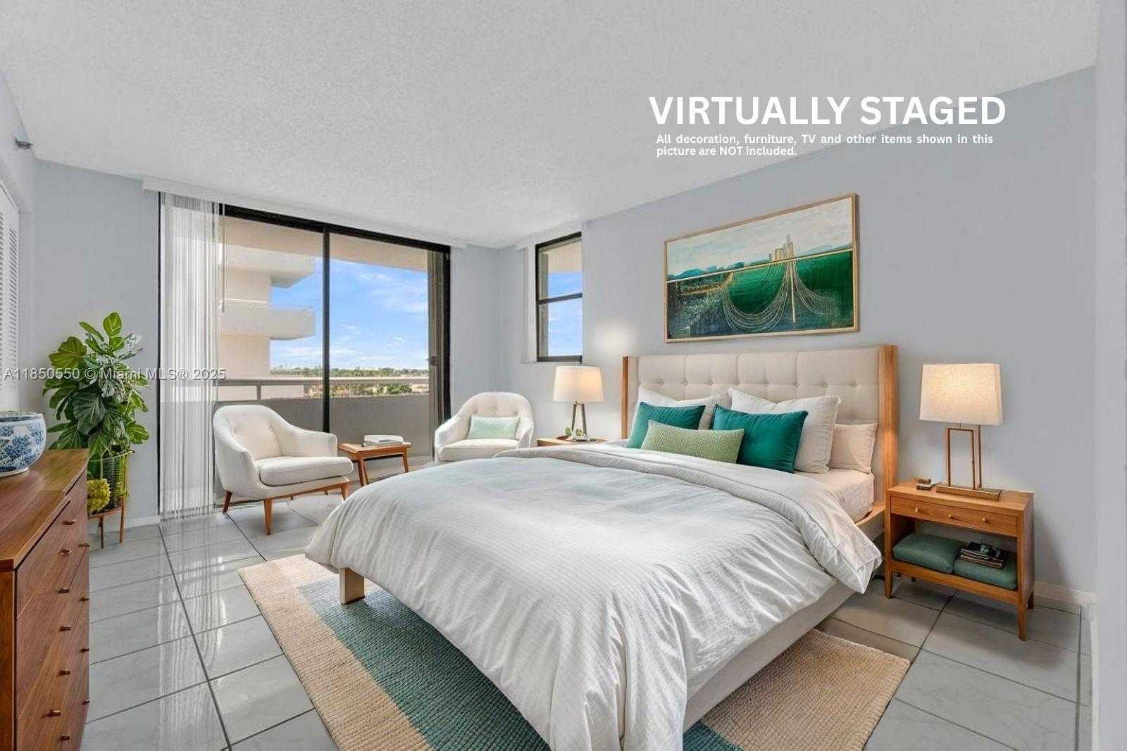 Small Image of 6830 INDIAN CREEK DR #6D, Miami Beach Number 3