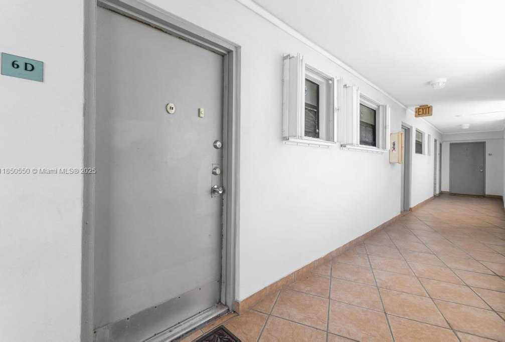 Small Image of 6830 INDIAN CREEK DR #6D, Miami Beach Number 47