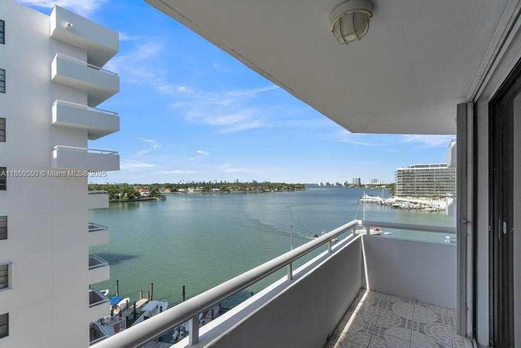 Small Image of 6830 INDIAN CREEK DR #6D, Miami Beach Number 49