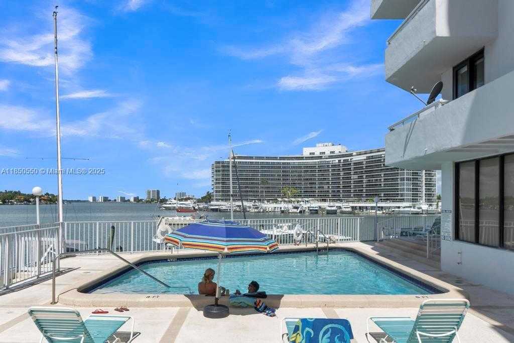 Small Image of 6830 INDIAN CREEK DR #6D, Miami Beach Number 53