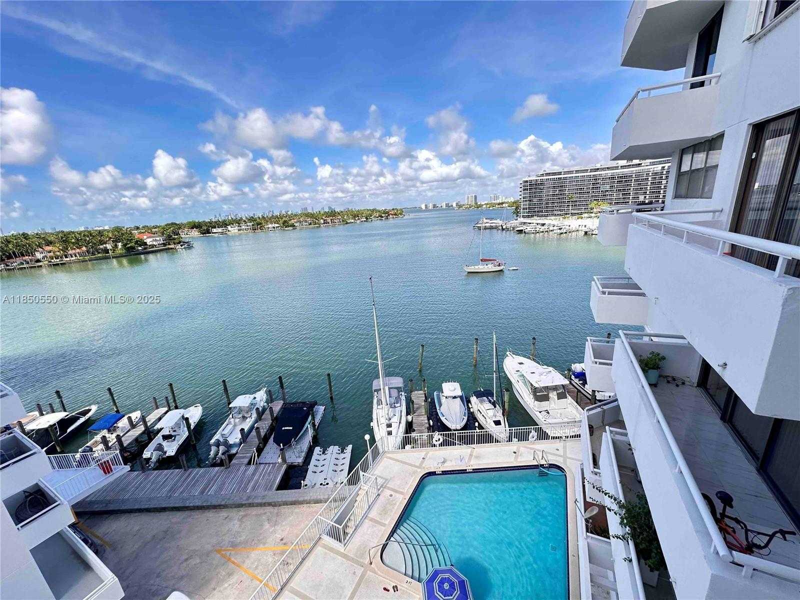 Small Image of 6830 INDIAN CREEK DR #6D, Miami Beach Number 69