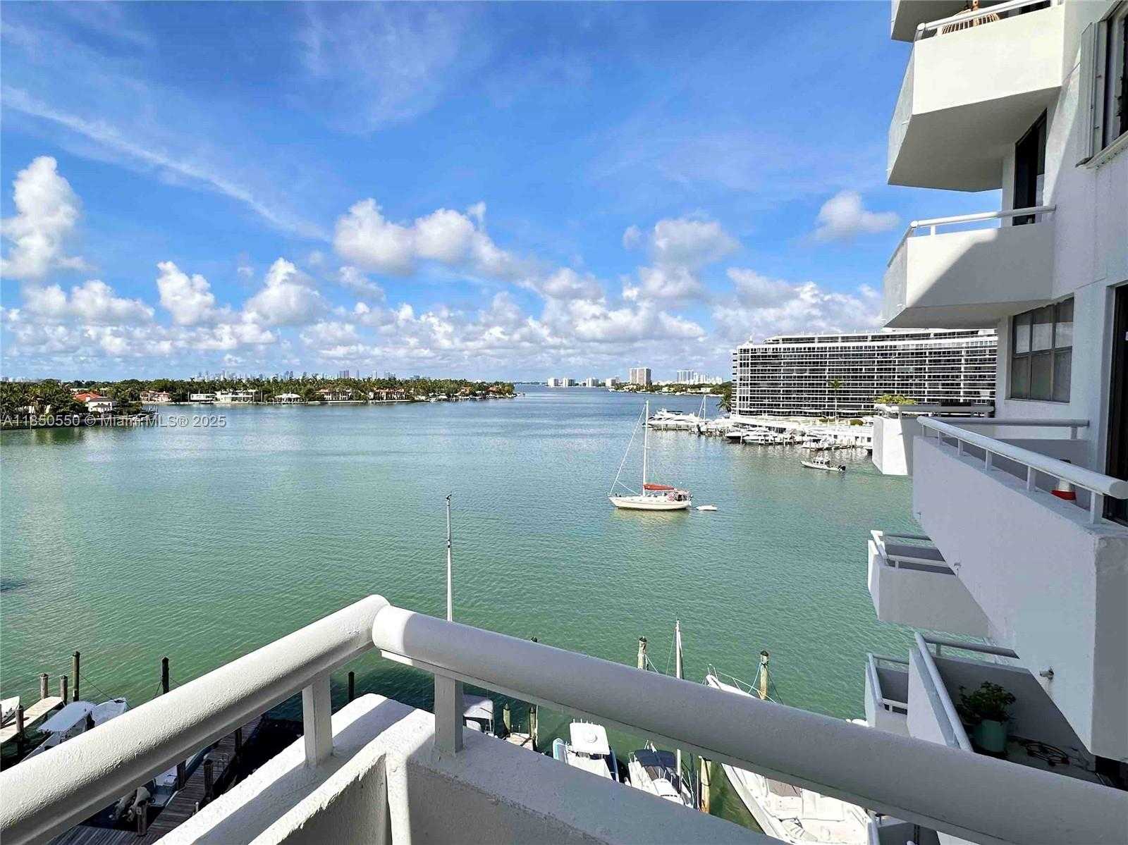 Small Image of 6830 INDIAN CREEK DR #6D, Miami Beach Number 73