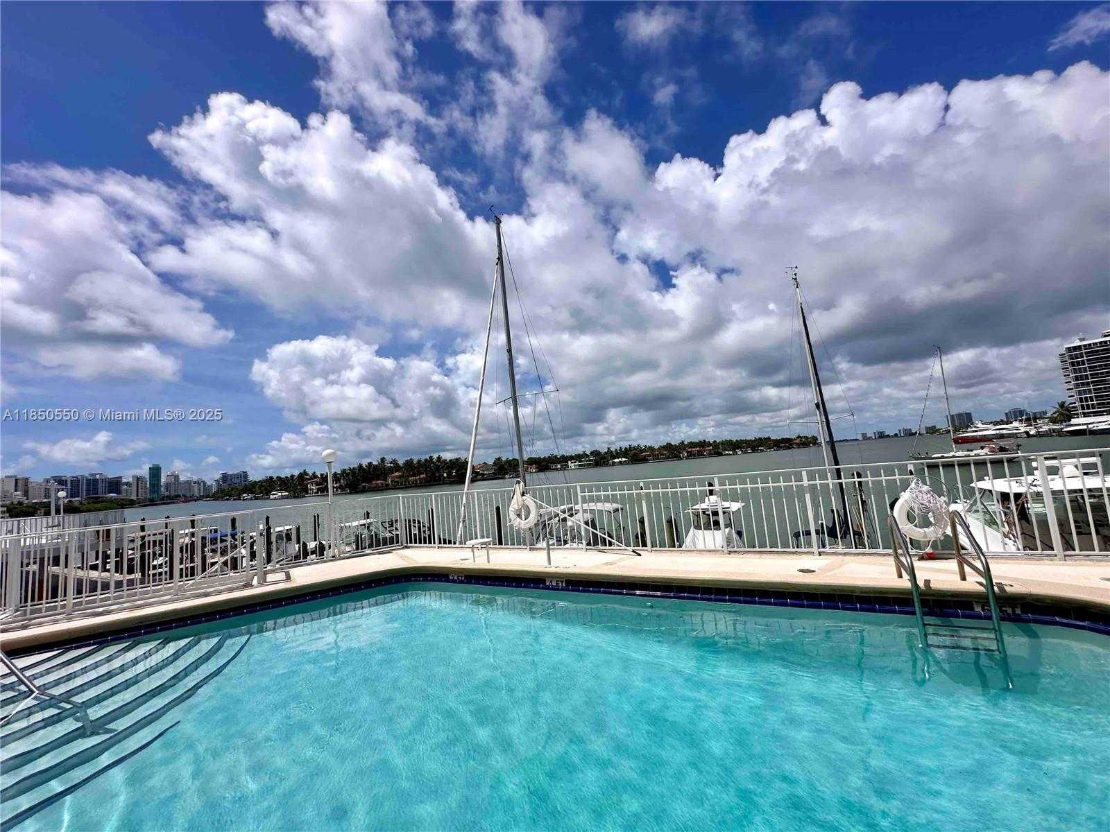 Small Image of 6830 INDIAN CREEK DR #6D, Miami Beach Number 77