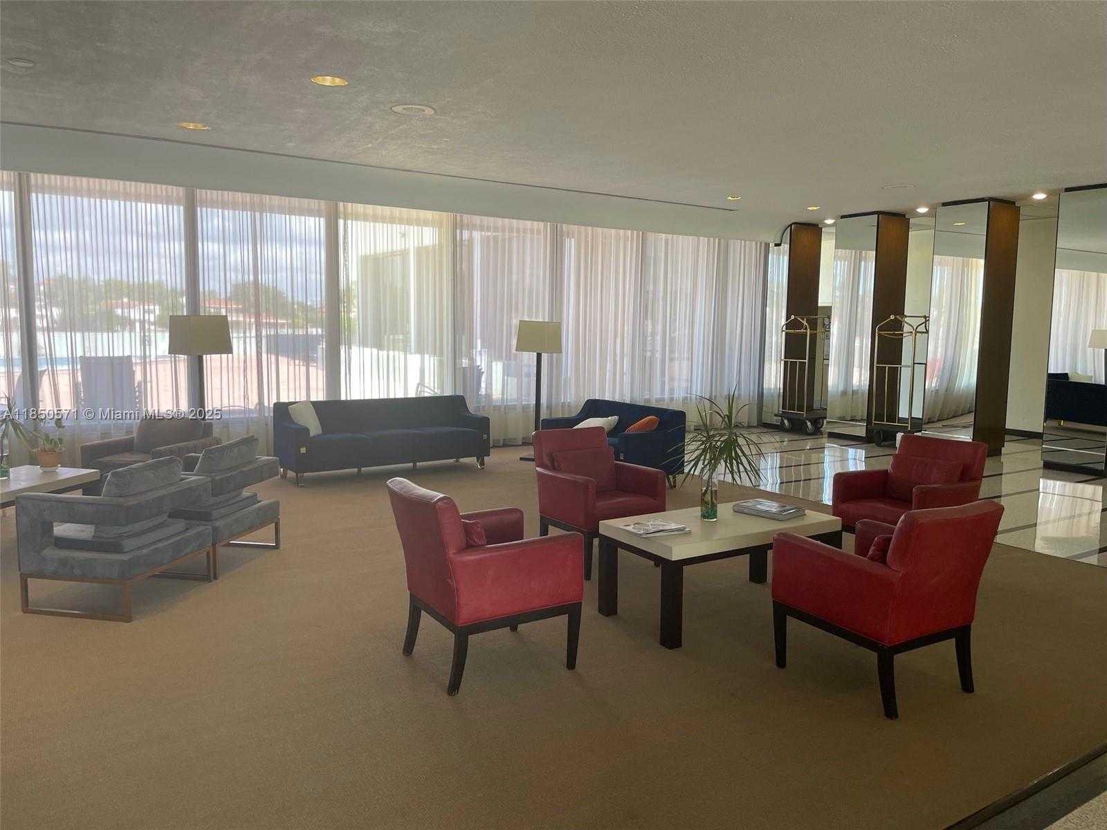 Small Image of 5838 COLLINS AVE #5H, Miami Beach Number 14