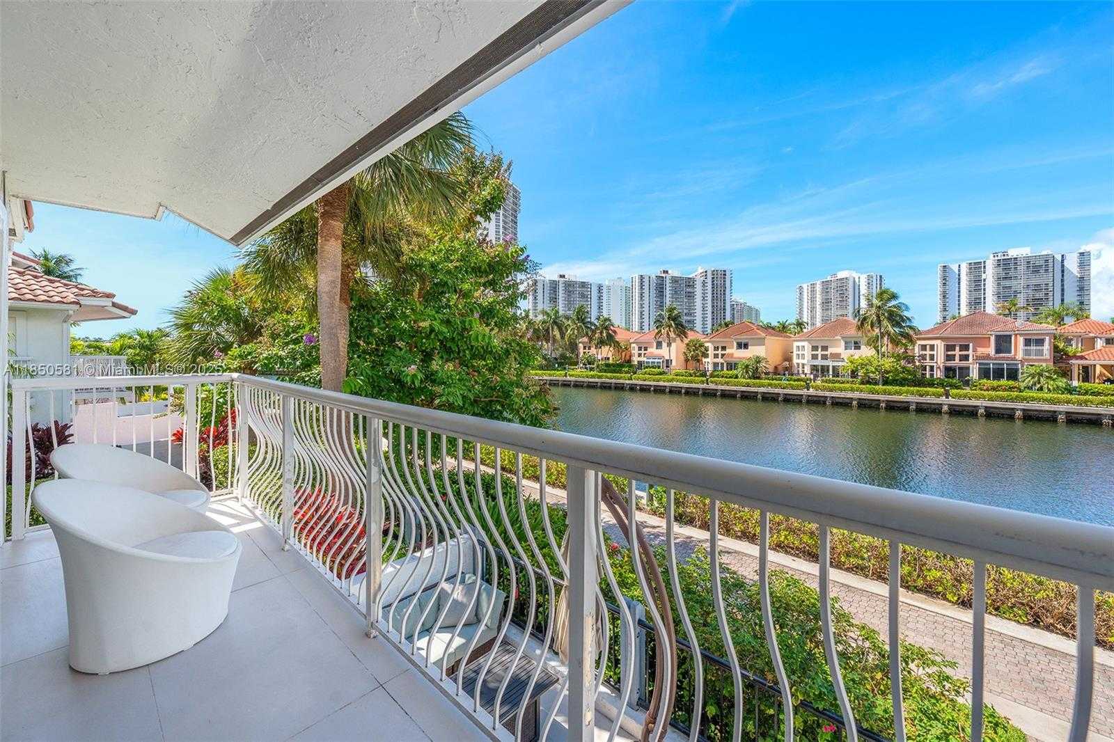 Small Image of 3754 NORTH EAST 209TH TER, Aventura Number 24