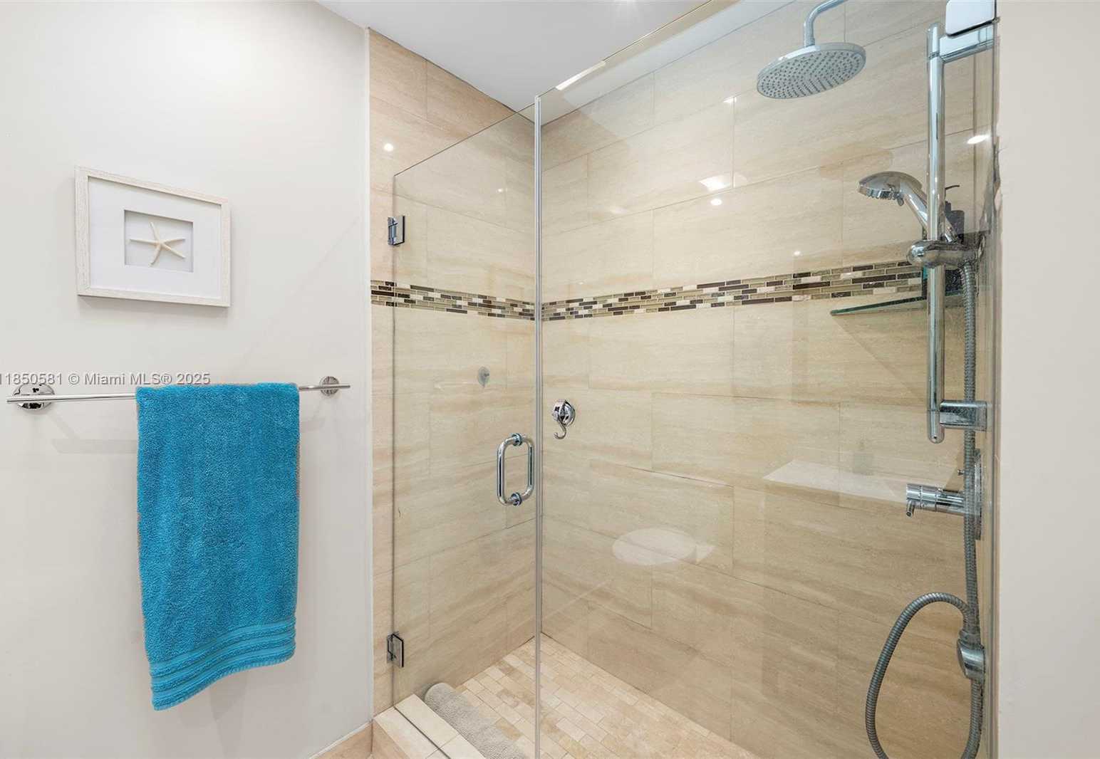 Small Image of 3754 NORTH EAST 209TH TER, Aventura Number 33