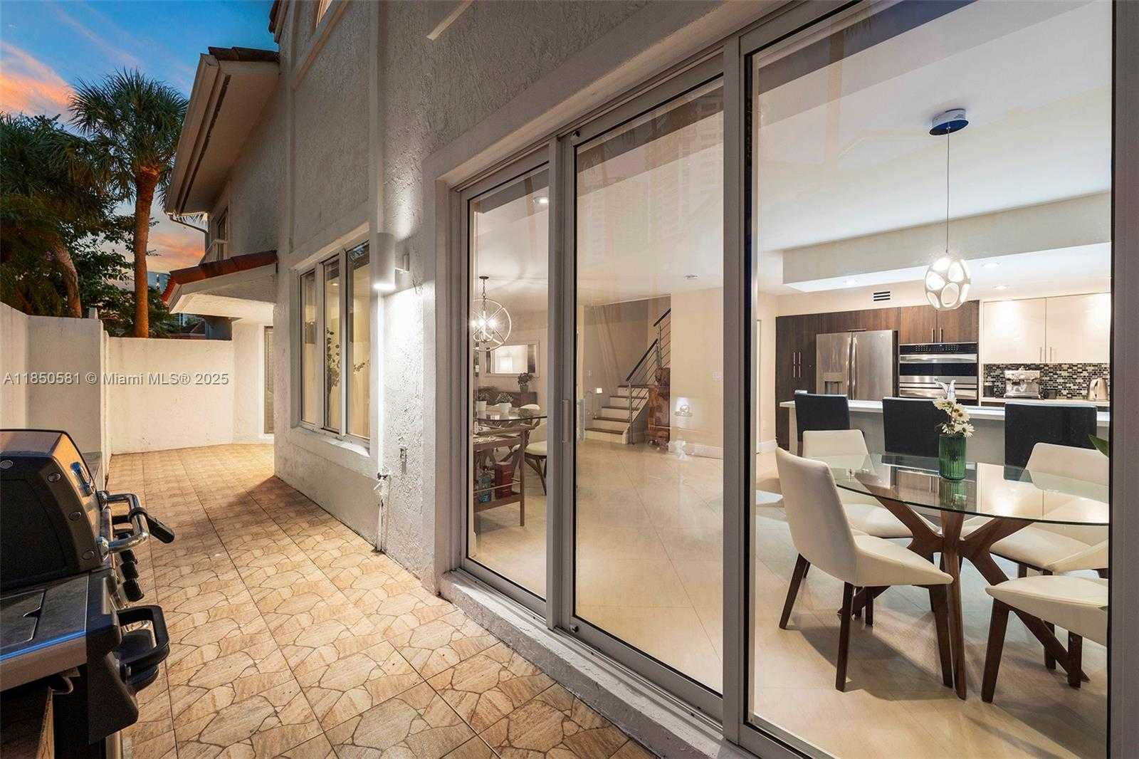 Small Image of 3754 NORTH EAST 209TH TER, Aventura Number 37