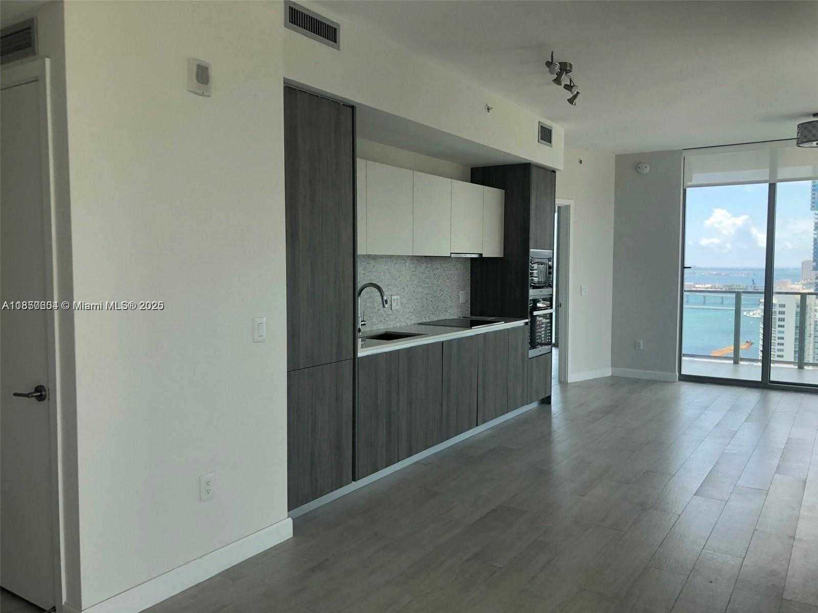 Small Image of 2900 NORTH EAST 7TH AVE #3409, Miami Number 12