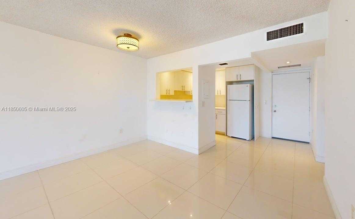 Small Image of 2999 POINT EAST DR #C209, Aventura Number 6