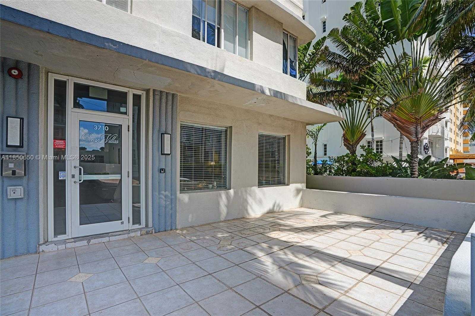 Small Image of 3710 COLLINS AVE #N-100, Miami Beach Number 3