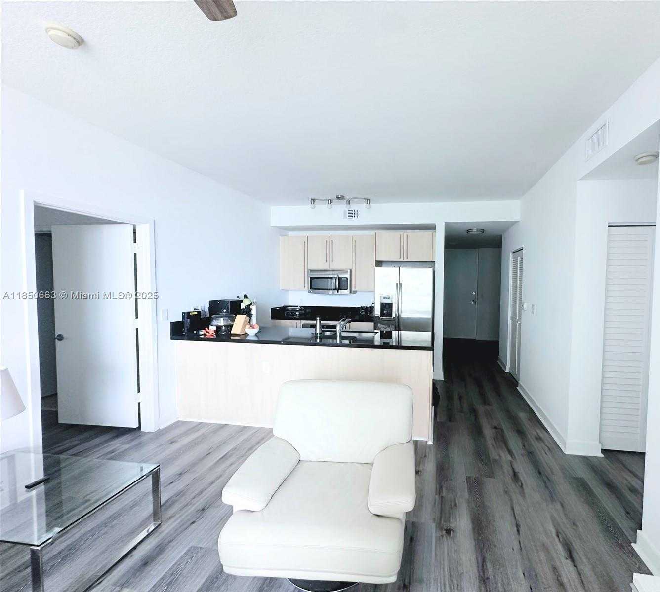 Small Image of 79 SOUTH WEST 12TH ST #2809-S, Miami Number 2