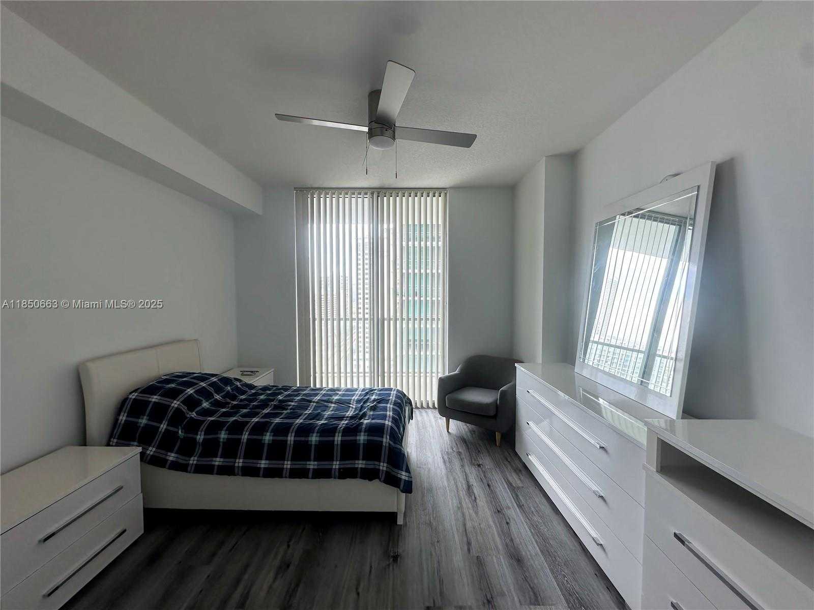 Small Image of 79 SOUTH WEST 12TH ST #2809-S, Miami Number 6