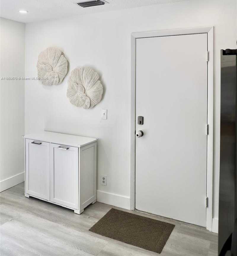 Small Image of 11078 MAINSAIL DR, Cooper City Number 36