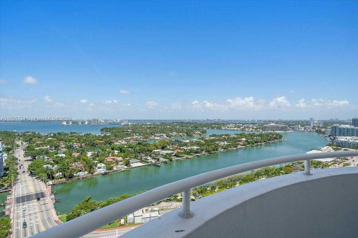 Small Image of 6301 COLLINS AVE #2705, Miami Beach Number 19