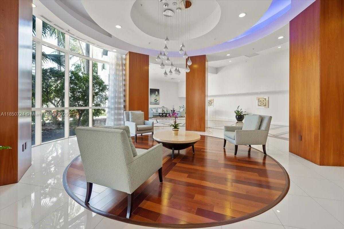 Small Image of 6301 COLLINS AVE #2705, Miami Beach Number 22