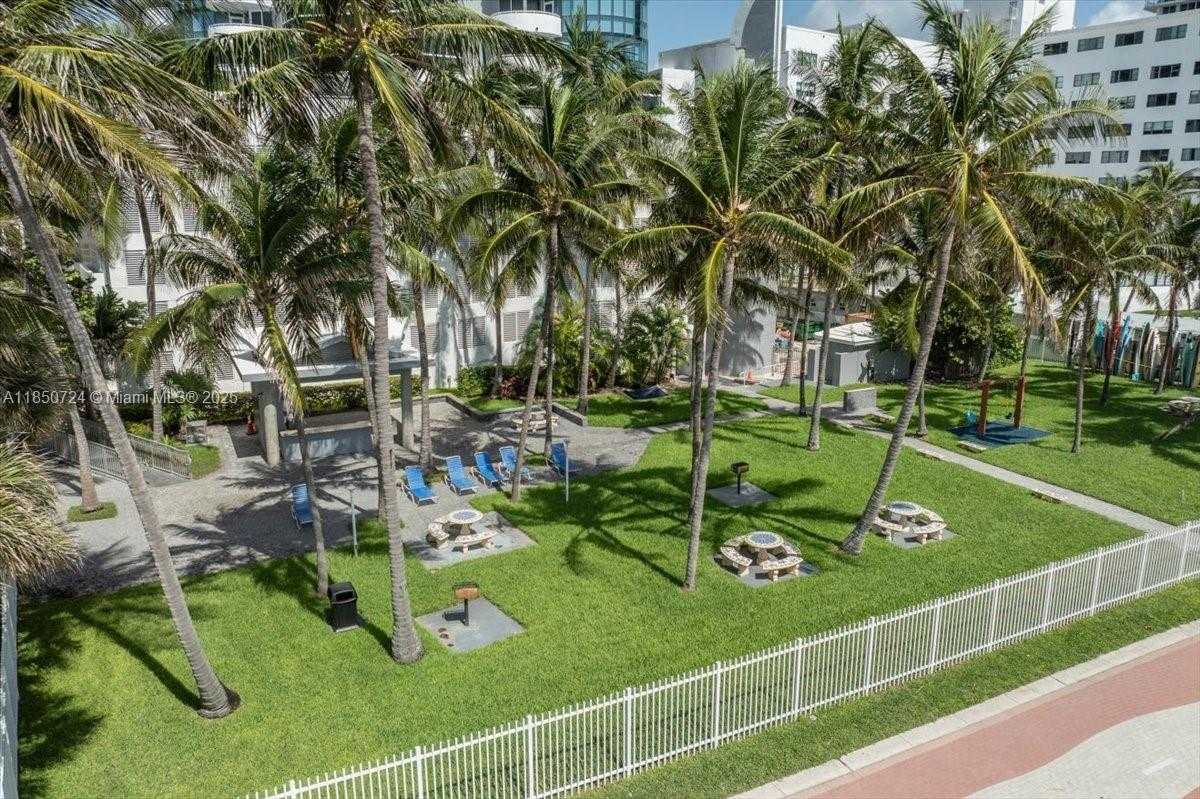 Small Image of 6301 COLLINS AVE #2705, Miami Beach Number 37