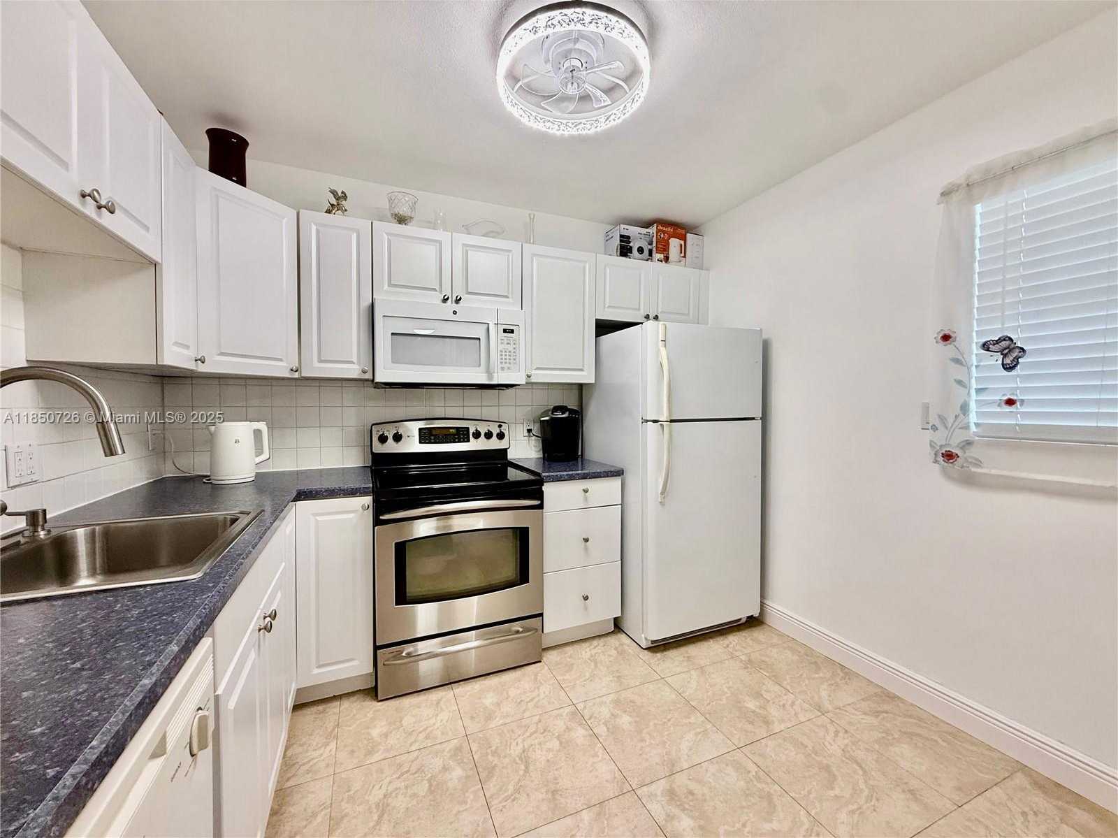 Small Image of 4310 NORTH WEST 12TH CT #106, Lauderhill Number 5