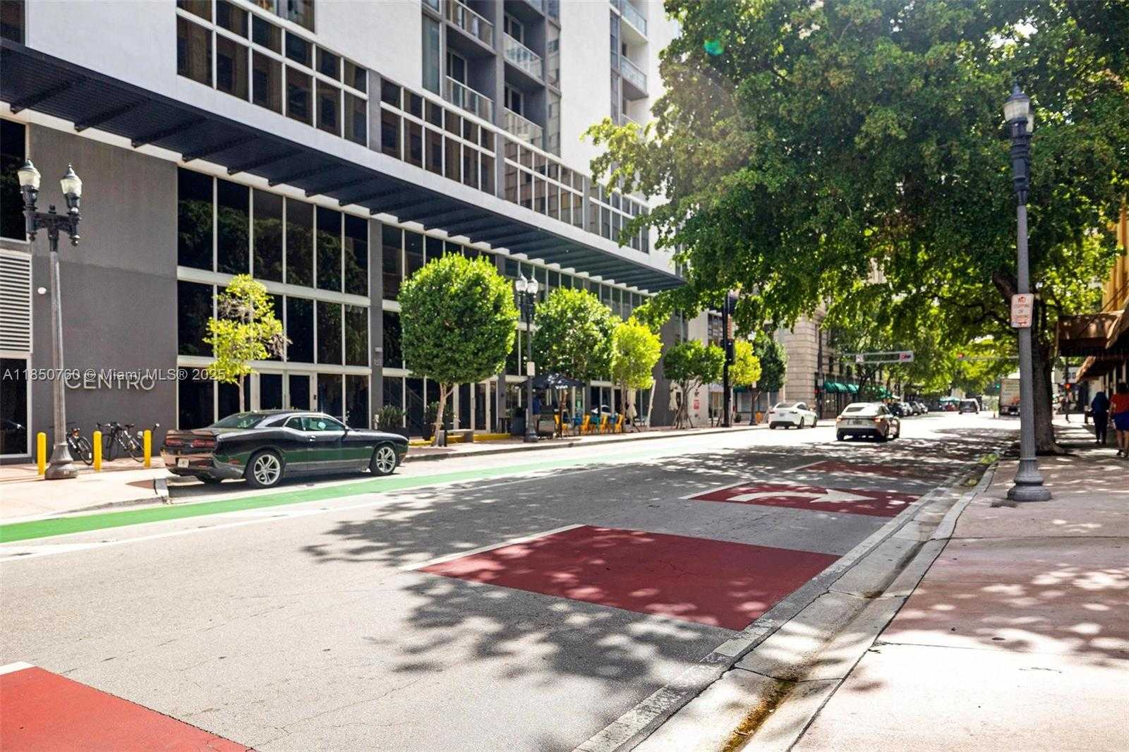 Small Image of 151 SOUTH EAST 1ST ST #401, Miami Number 24