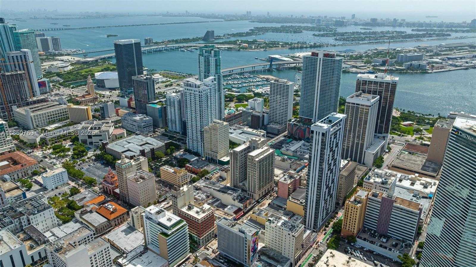 Small Image of 151 SOUTH EAST 1ST ST #401, Miami Number 30