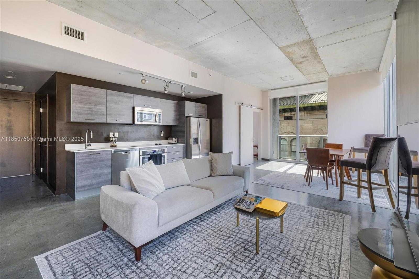 Small Image of 151 SOUTH EAST 1ST ST #401, Miami Number 5