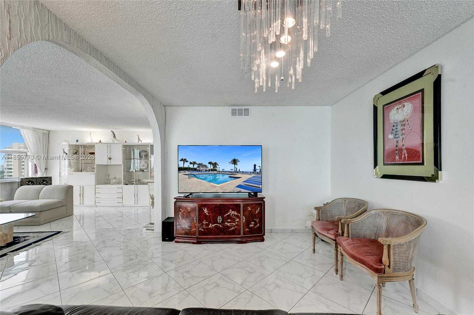 Small Image of 1920 SOUTH OCEAN DR #16B, Hallandale Beach Number 16