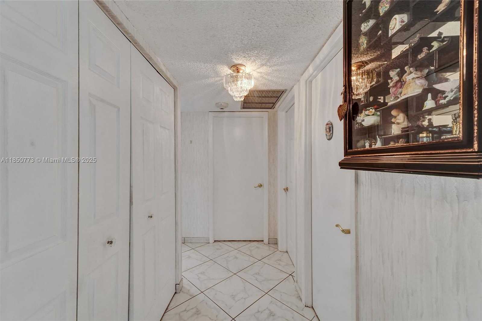 Small Image of 1920 SOUTH OCEAN DR #16B, Hallandale Beach Number 22