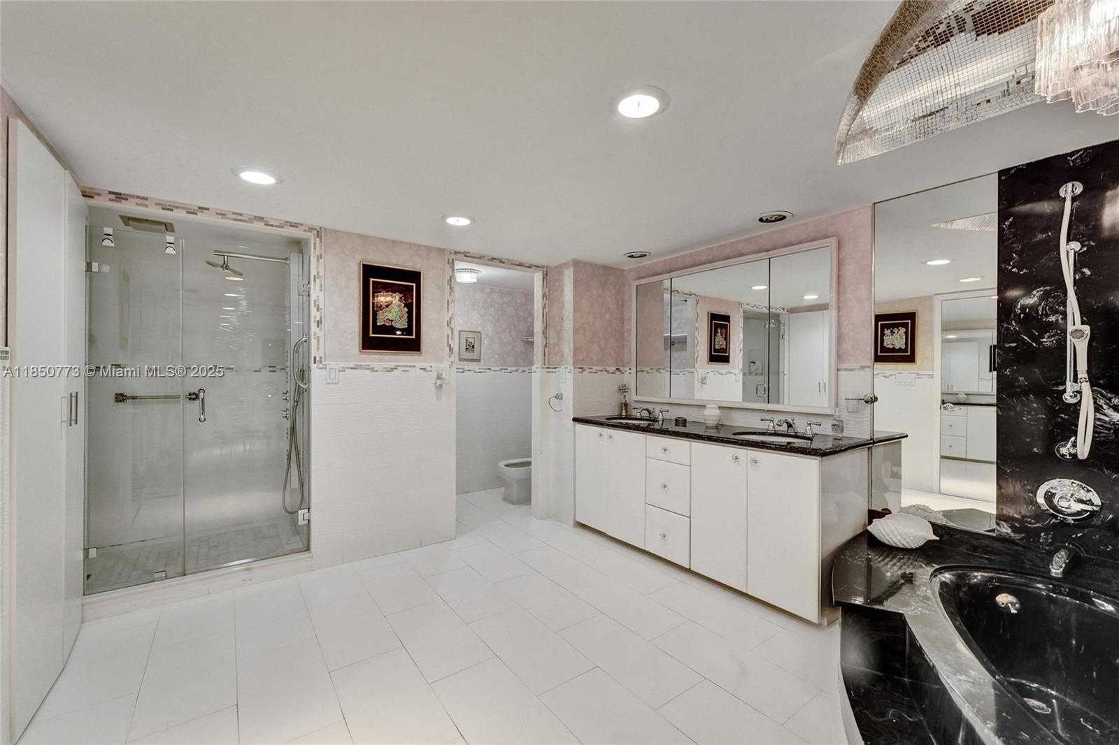 Small Image of 1920 SOUTH OCEAN DR #16B, Hallandale Beach Number 31