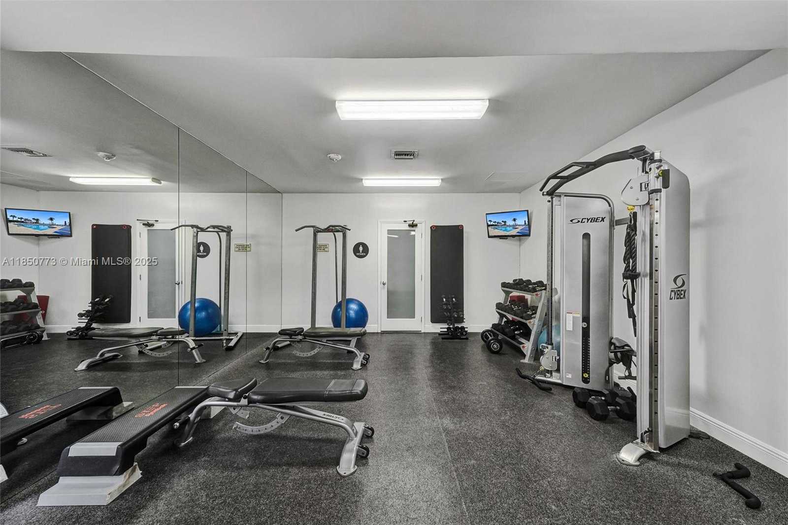 Small Image of 1920 SOUTH OCEAN DR #16B, Hallandale Beach Number 46