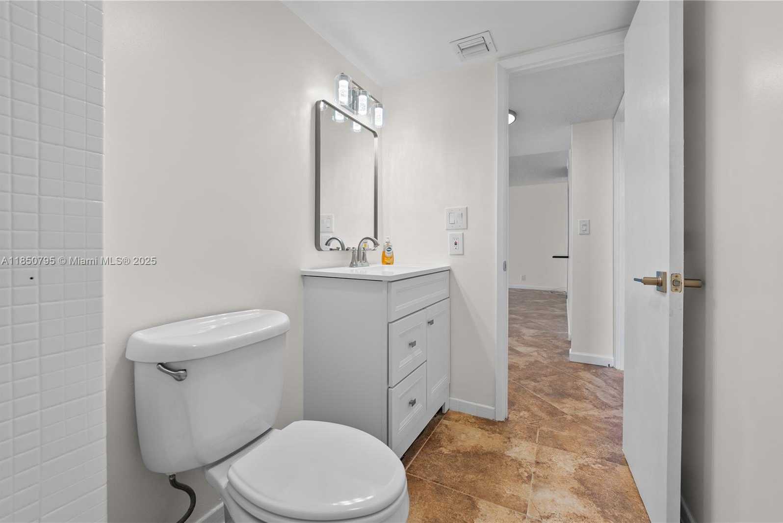 Small Image of 20225 NORTH EAST 34TH CT #413, Aventura Number 14