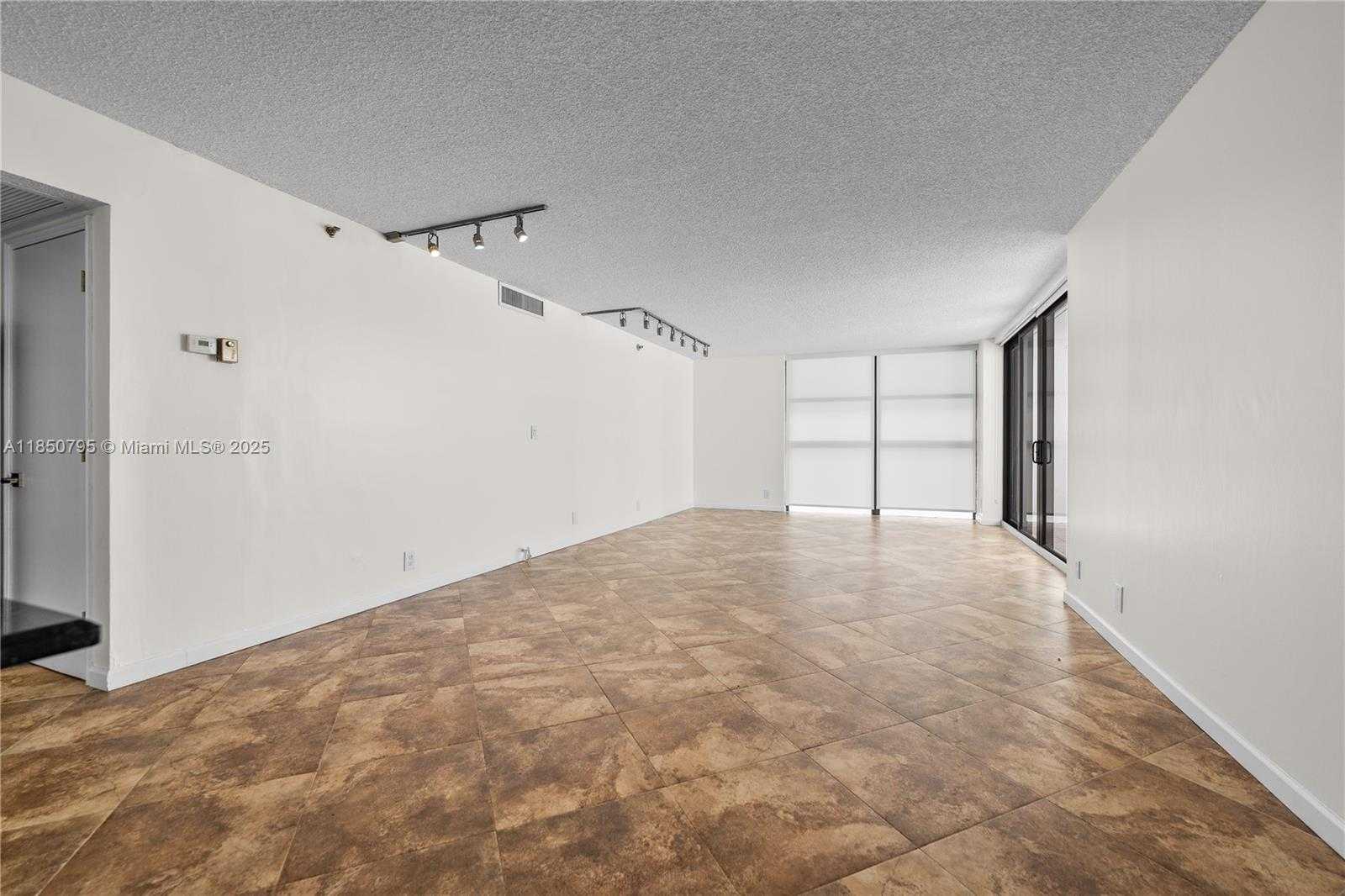 Small Image of 20225 NORTH EAST 34TH CT #413, Aventura Number 7
