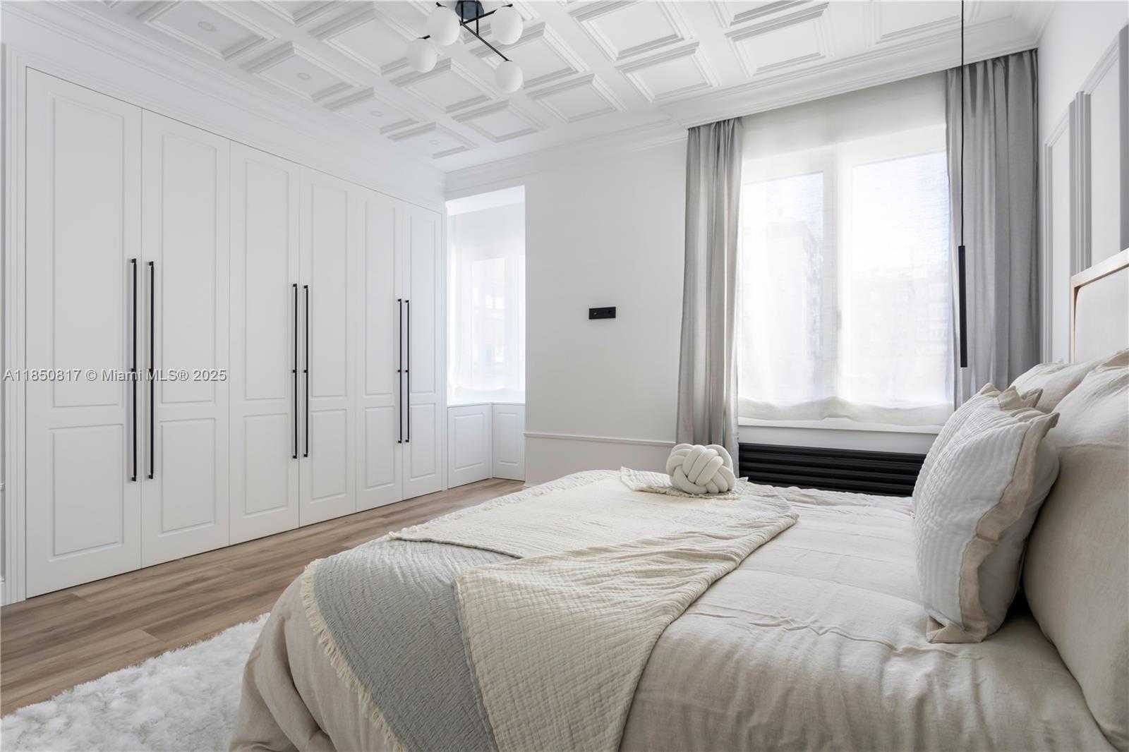 Small Image of 88 CALLE AYALA #2, Out of City Number 21