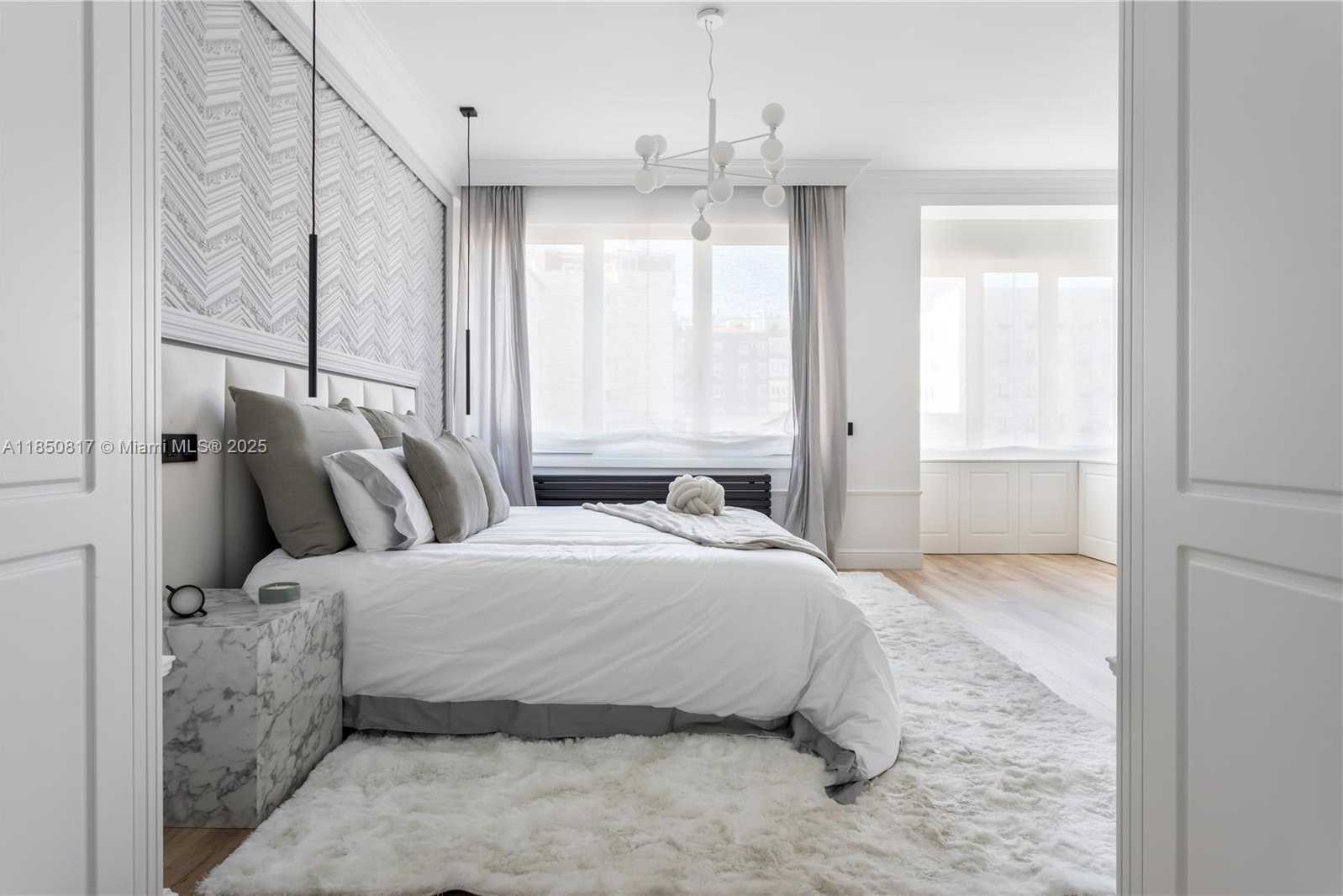 Small Image of 88 CALLE AYALA #2, Out of City Number 27