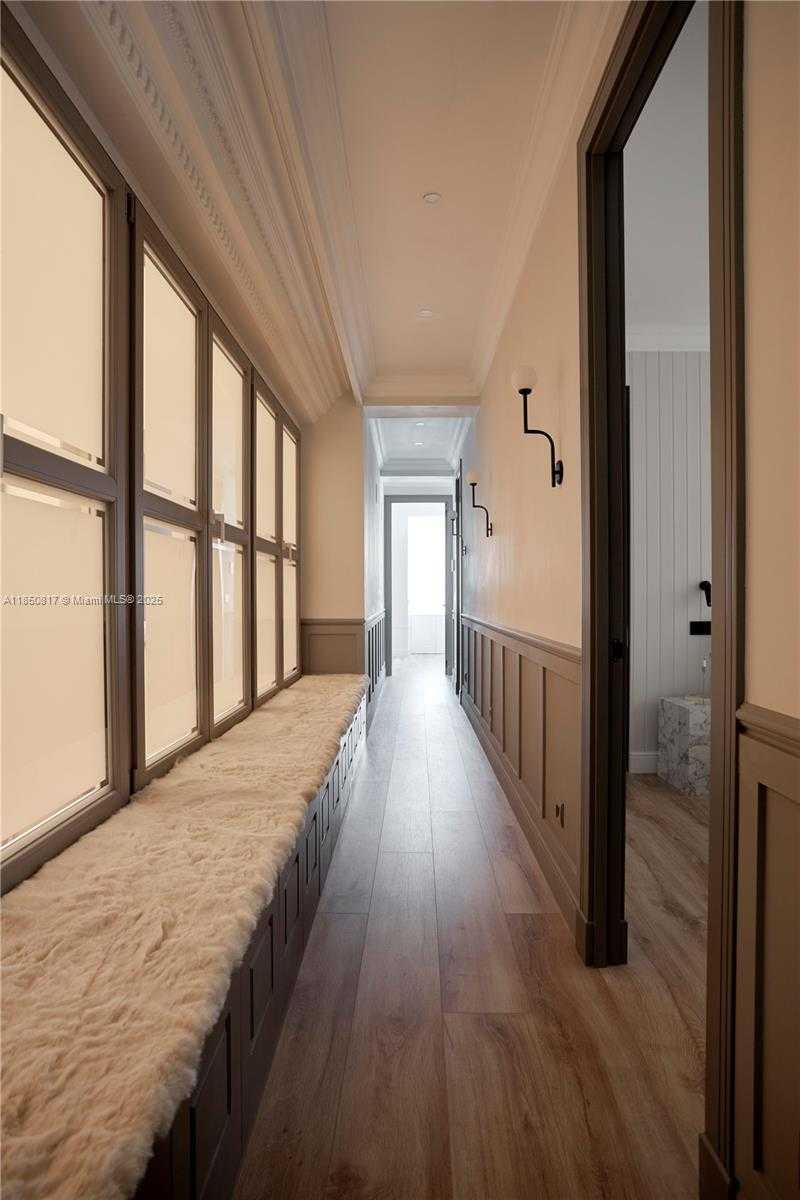 Small Image of 88 CALLE AYALA #2, Out of City Number 33