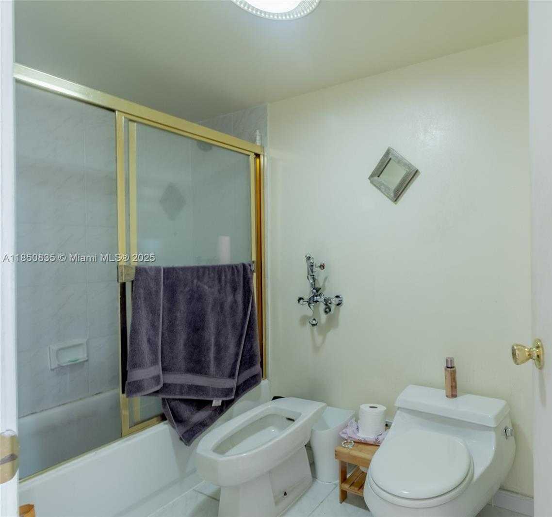 Small Image of 290 174TH ST #1902, Sunny Isles Beach Number 19